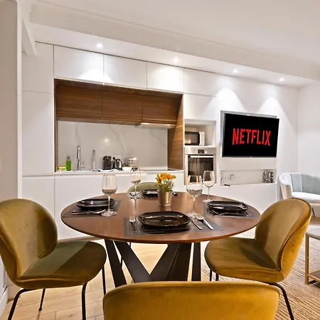 Quartier Arc De Triomphe 4 Free Netflix Apartamento